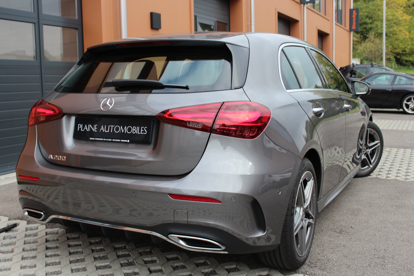MERCEDES-BENZ A 200 7G-DCT AMG Line Facelift - " Caméra * Jantes 18' * Te, Mild-Hybrid Benzin/Elektro, Occasion / Gebraucht, Automatik - 4