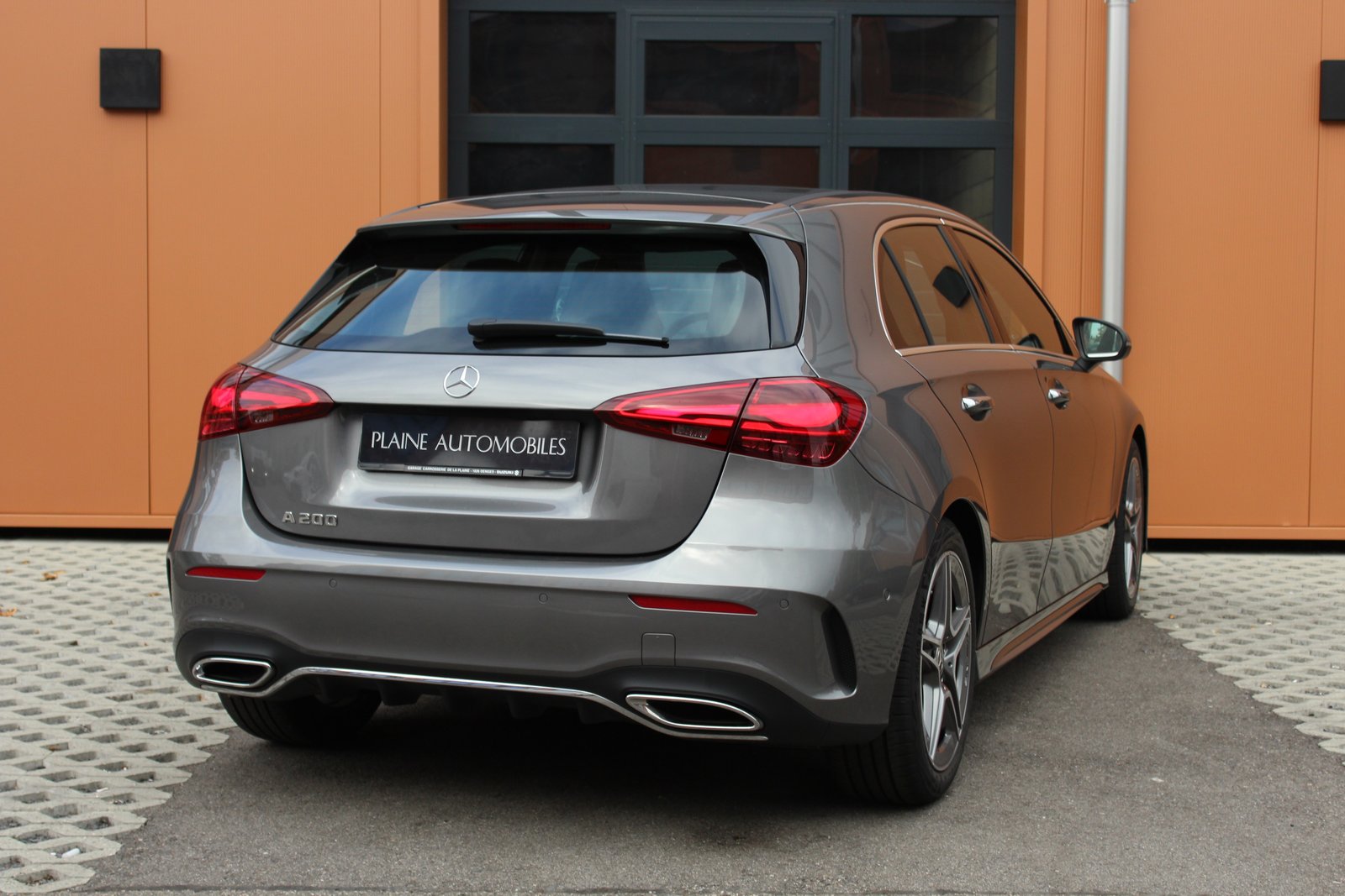 MERCEDES-BENZ A 200 7G-DCT AMG Line Facelift - " Caméra * Jantes 18' * Te, Mild-Hybrid Benzin/Elektro, Occasion / Gebraucht, Automatik - 6