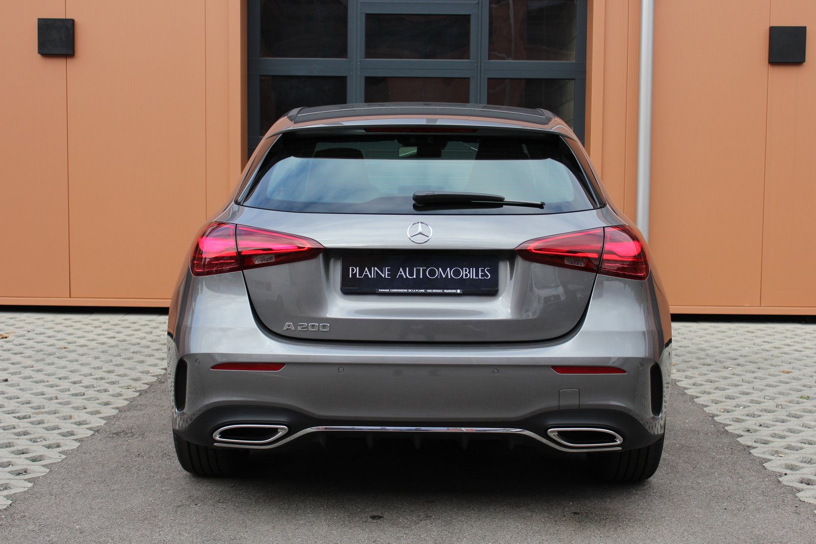 MERCEDES-BENZ A 200 7G-DCT AMG Line Facelift - " Caméra * Jantes 18' * Te, Mild-Hybrid Benzin/Elektro, Occasion / Gebraucht, Automatik - 7