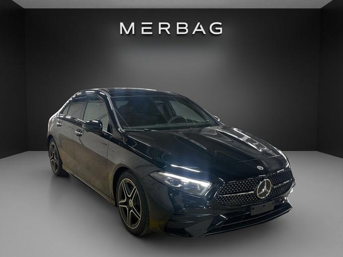 MERCEDES-BENZ A 220 4Matic 8G-DCT, Hybride Leggero Benzina/Elettrica, Auto nuove, Automatico
