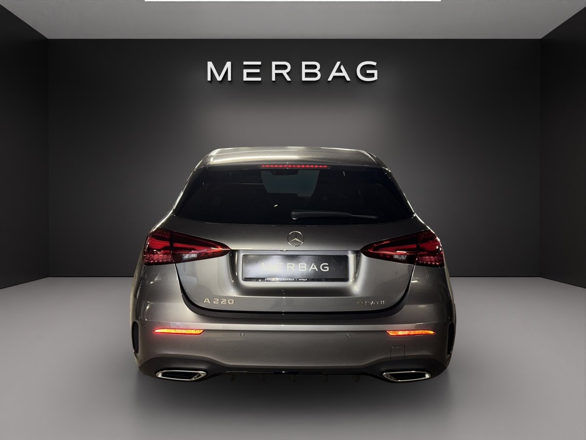MERCEDES-BENZ A 220 4Matic 8G-DCT, Mild-Hybrid Benzin/Elektro, Neuwagen, Automatik - 4