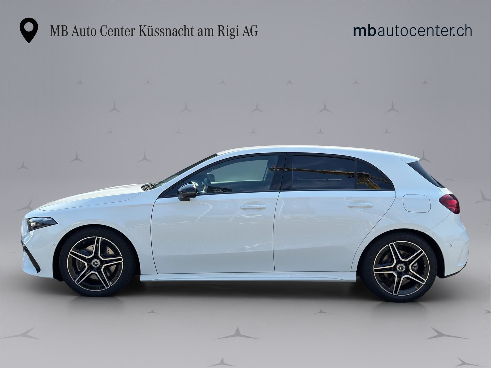 MERCEDES-BENZ A 220 AMG Line 4m, Hybride Léger Essence/Électricité, Voiture nouvelle, Automatique - 3