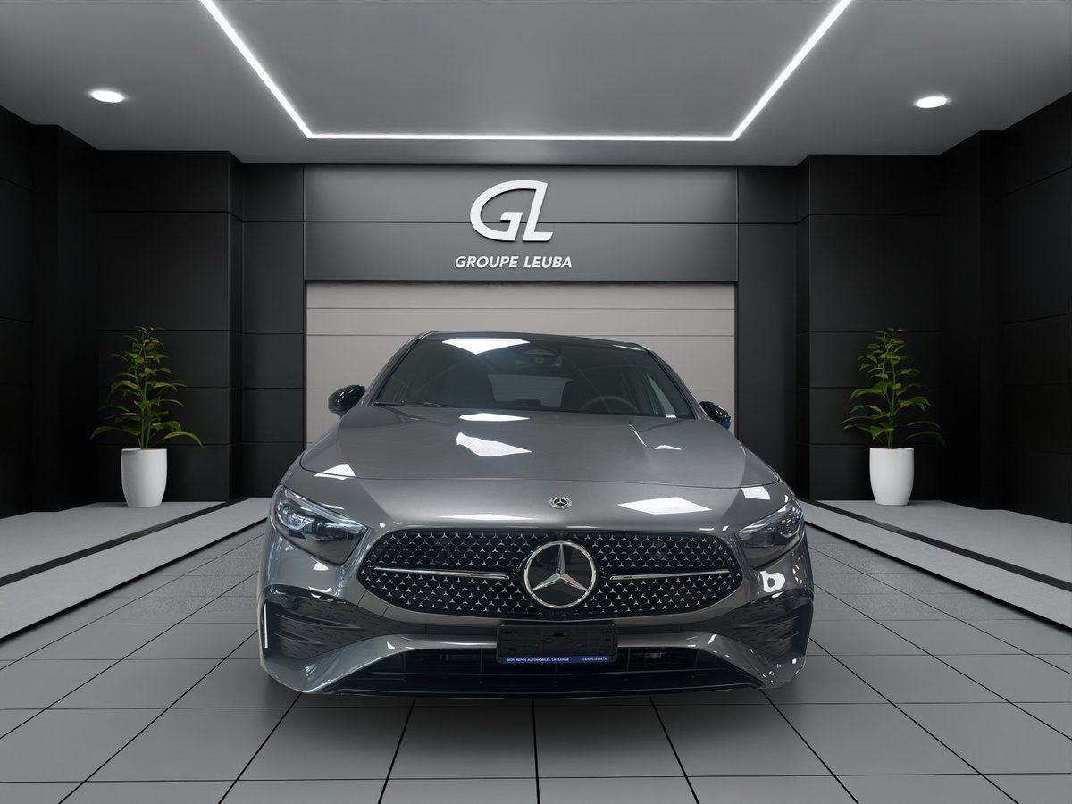 MERCEDES-BENZ A 220 4Matic 8G-DCT, Mild-Hybrid Petrol/Electric, New car, Automatic - 3