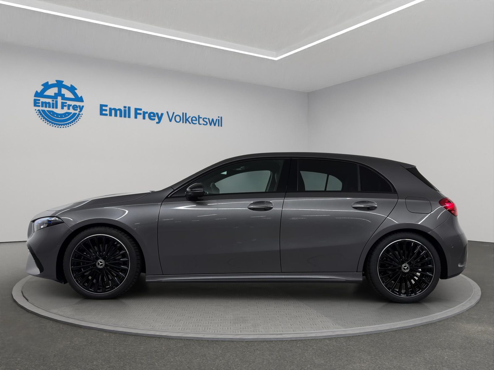 MERCEDES-BENZ A 220 AMG Line 4m, Hybride Leggero Benzina/Elettrica, Auto nuove, Automatico - 2