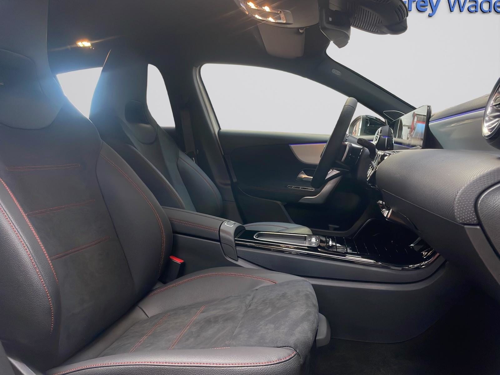 MERCEDES-BENZ A 220 4MATIC AMG Line, Mild-Hybrid Benzin/Elektro, Neuwagen, Automatik - 5