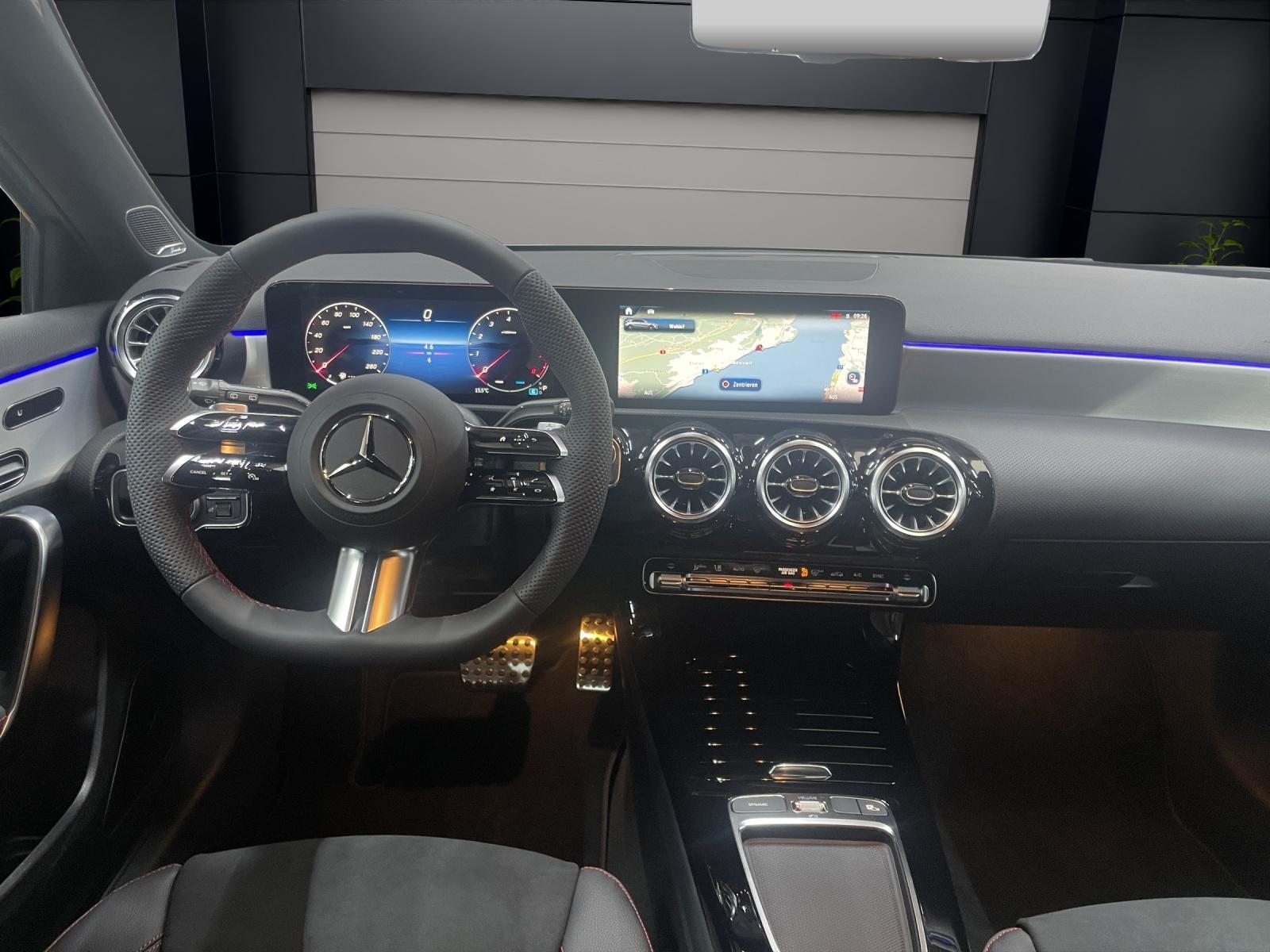 MERCEDES-BENZ A 220 4MATIC AMG Line, Mild-Hybrid Benzin/Elektro, Neuwagen, Automatik - 5