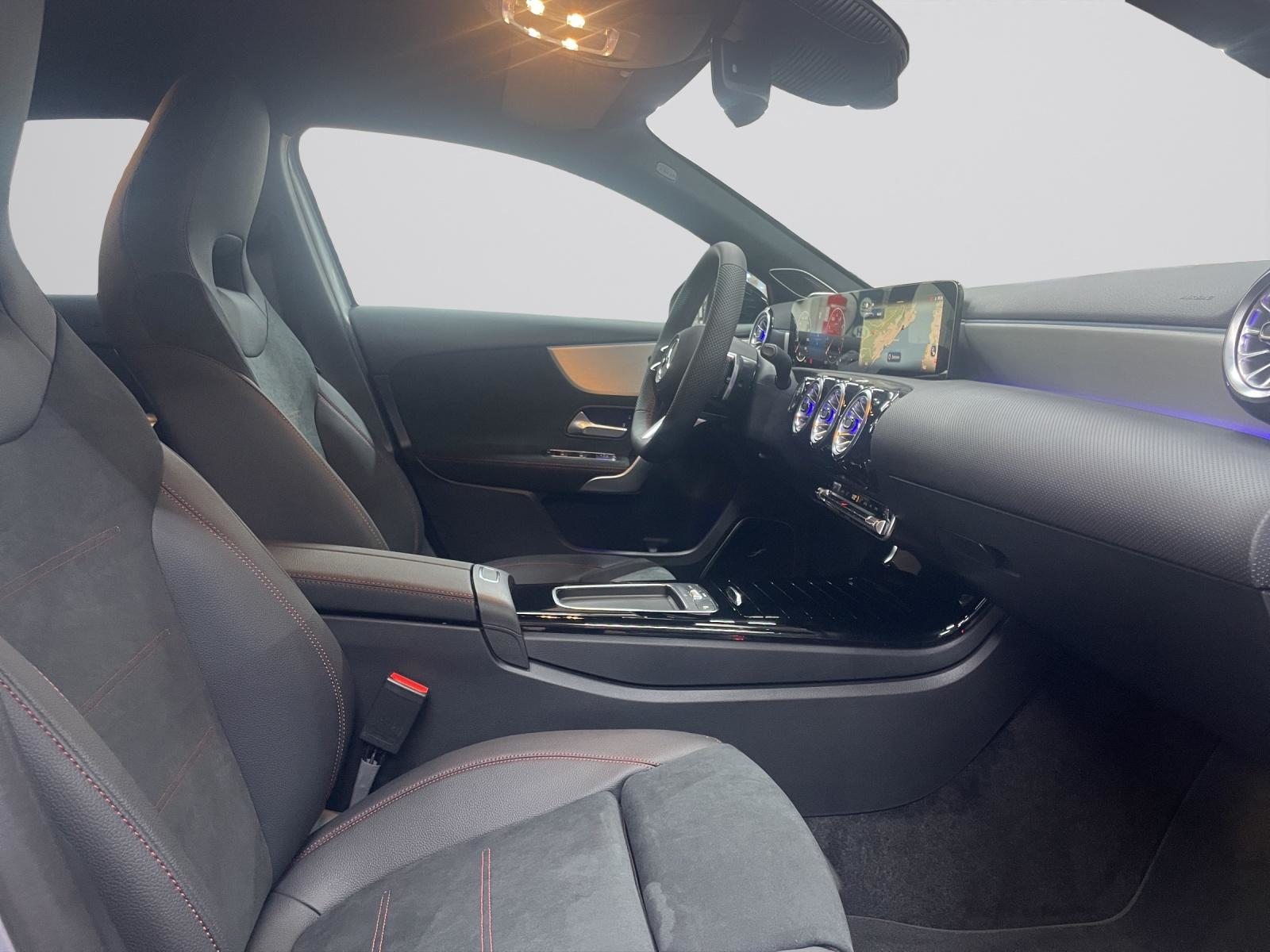MERCEDES-BENZ A 220 4MATIC AMG Line, Mild-Hybrid Benzin/Elektro, Neuwagen, Automatik - 6