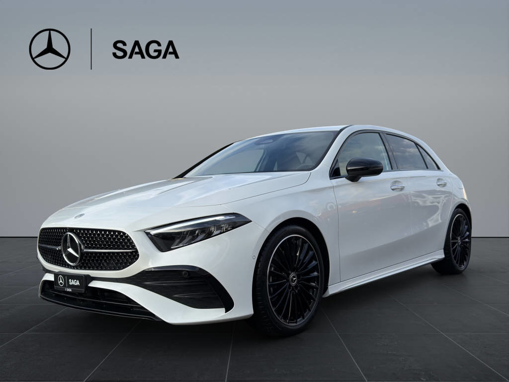 MERCEDES-BENZ A 220 AMG Line 4matic, Mild-Hybrid Petrol/Electric, New car, Automatic - 4