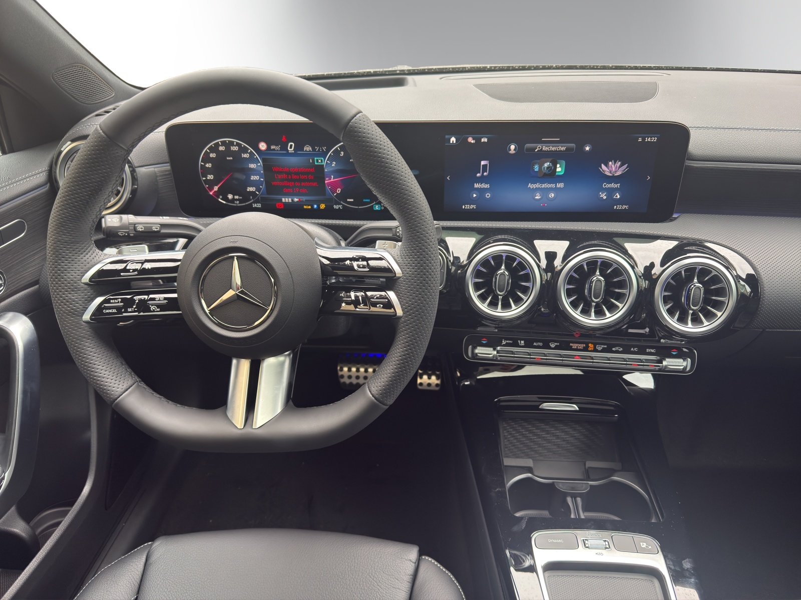 MERCEDES-BENZ A 220 4Matic 8G-DCT, Hybride Léger Essence/Électricité, Voiture nouvelle, Automatique - 7