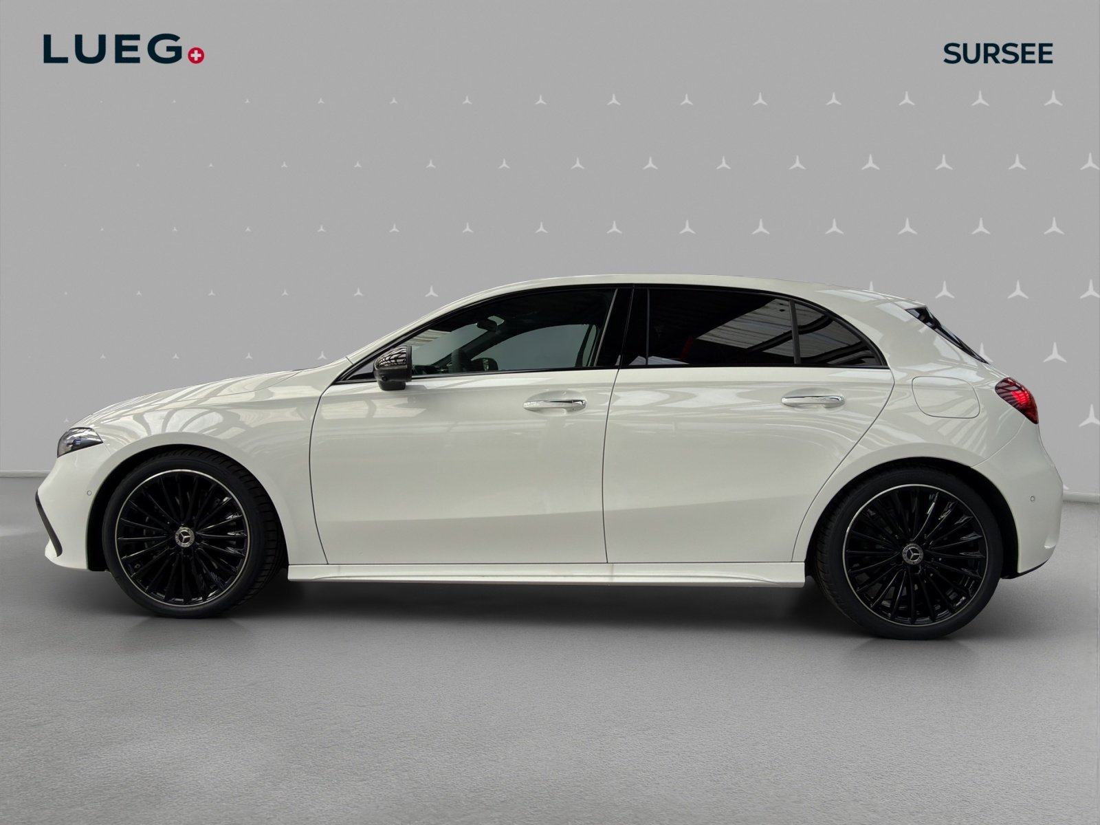 MERCEDES-BENZ A 220 4Matic 8G-DCT, Mild-Hybrid Petrol/Electric, New car, Automatic - 2