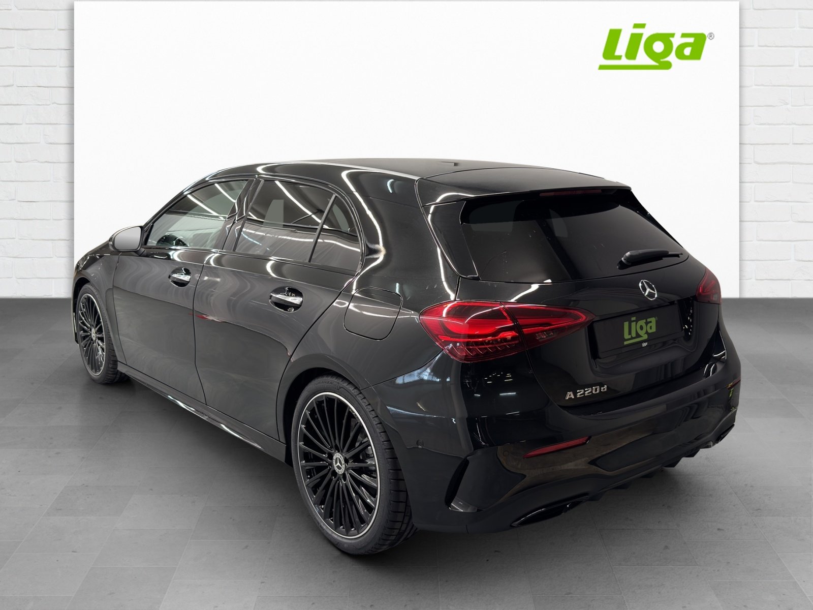 MERCEDES-BENZ A 220 d AMG Line, Diesel, Auto nuove, Automatico - 4