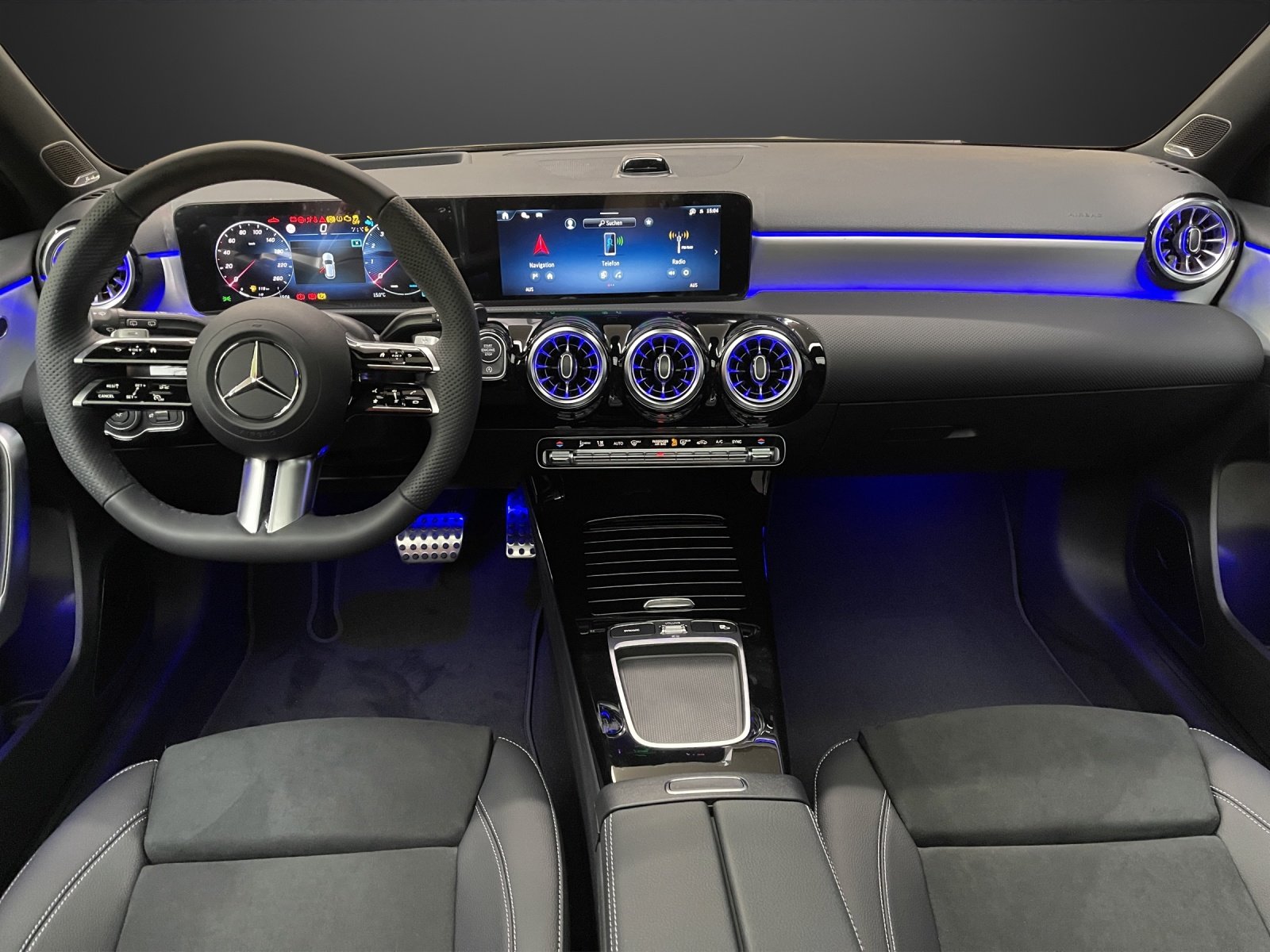 MERCEDES-BENZ A 220 4Matic 8G-DCT, Mild-Hybrid Benzin/Elektro, Neuwagen, Automatik - 7