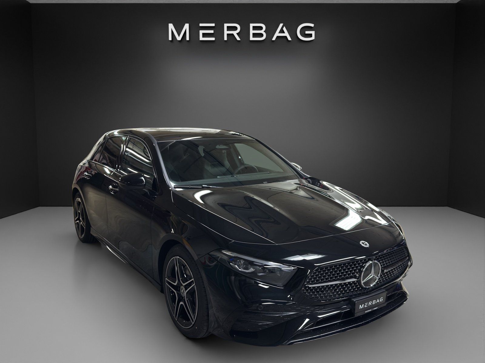 MERCEDES-BENZ A 220 4Matic 8G-DCT, Mild-Hybrid Petrol/Electric, New car, Automatic - 6