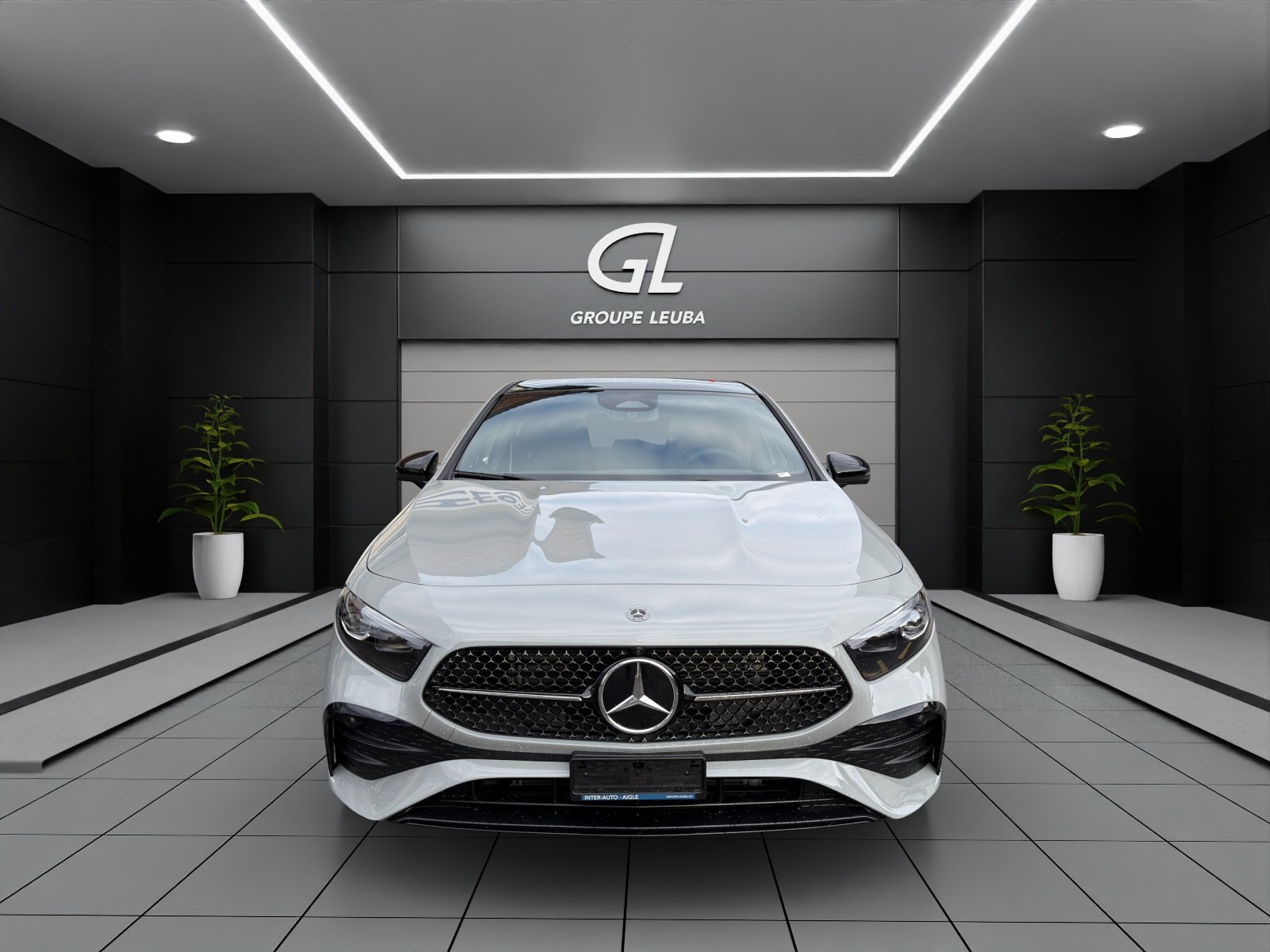 MERCEDES-BENZ A 220 4Matic 8G-DCT, Mild-Hybrid Petrol/Electric, New car, Automatic - 2