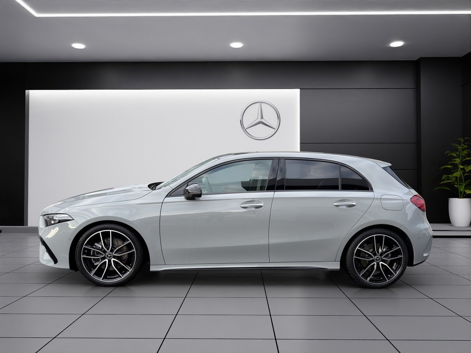 MERCEDES-BENZ A 220 4Matic 8G-DCT, Mild-Hybrid Petrol/Electric, New car, Automatic - 3