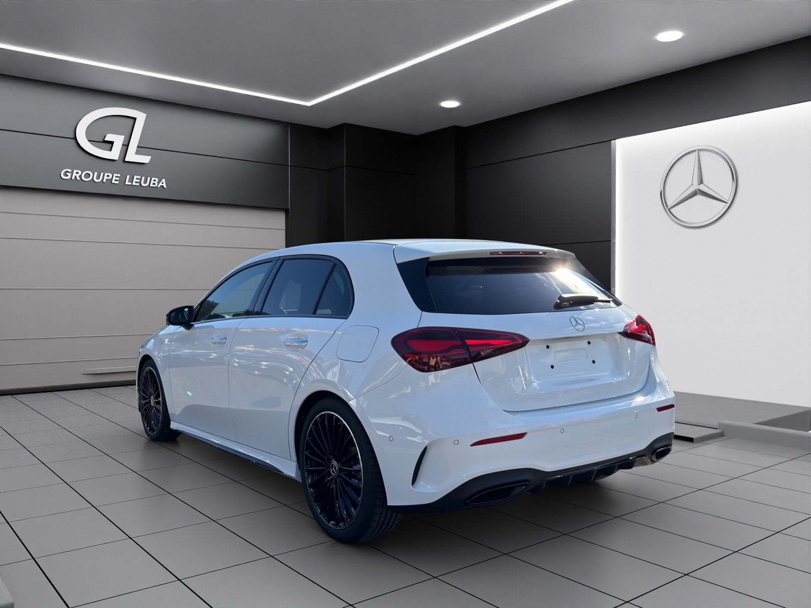 MERCEDES-BENZ A 220 4Matic 8G-DCT, Mild-Hybrid Petrol/Electric, New car, Automatic - 4