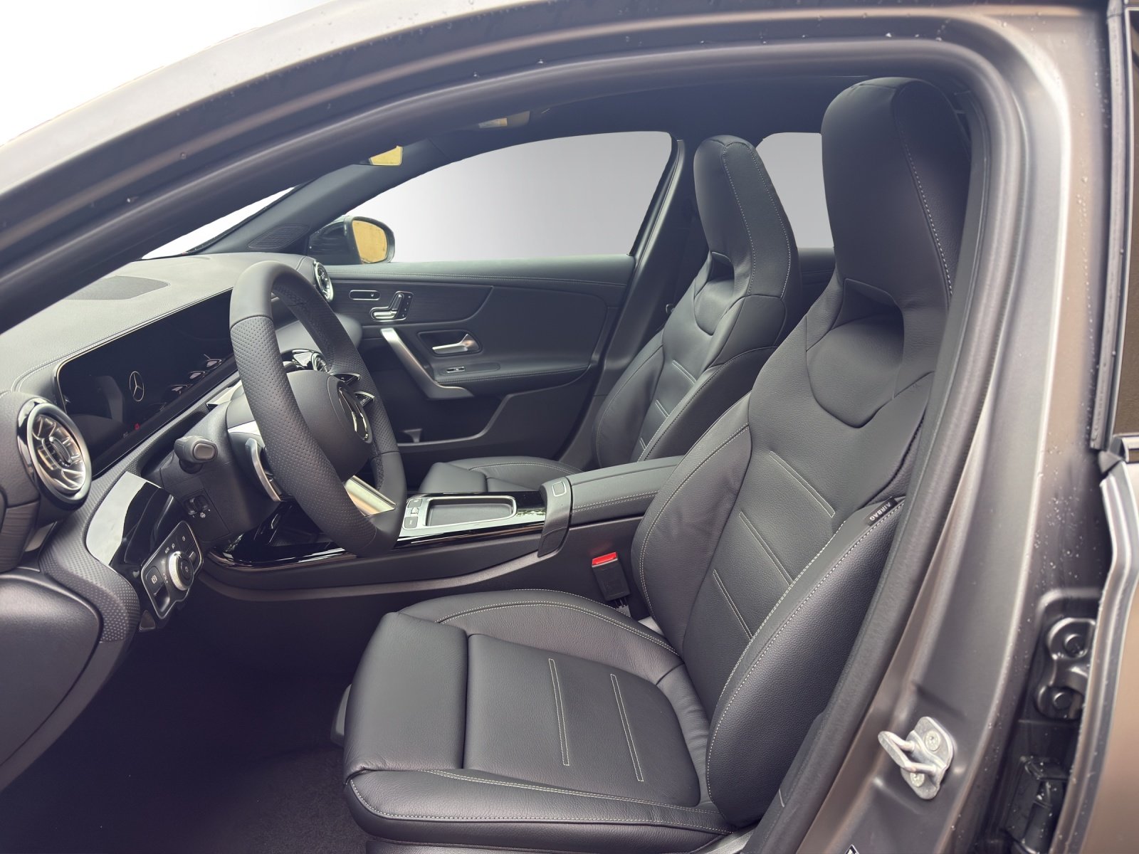 MERCEDES-BENZ A 220 4Matic 8G-DCT, Hybride Leggero Benzina/Elettrica, Auto nuove, Automatico - 5