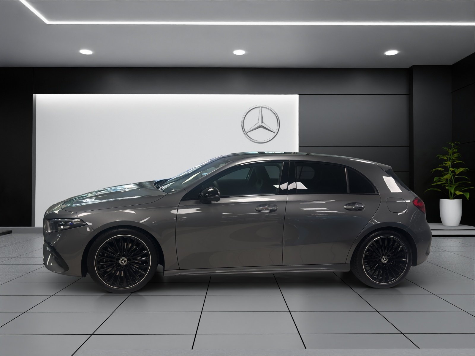 MERCEDES-BENZ A 220 4Matic 8G-DCT, Hybride Leggero Benzina/Elettrica, Auto nuove, Automatico - 3