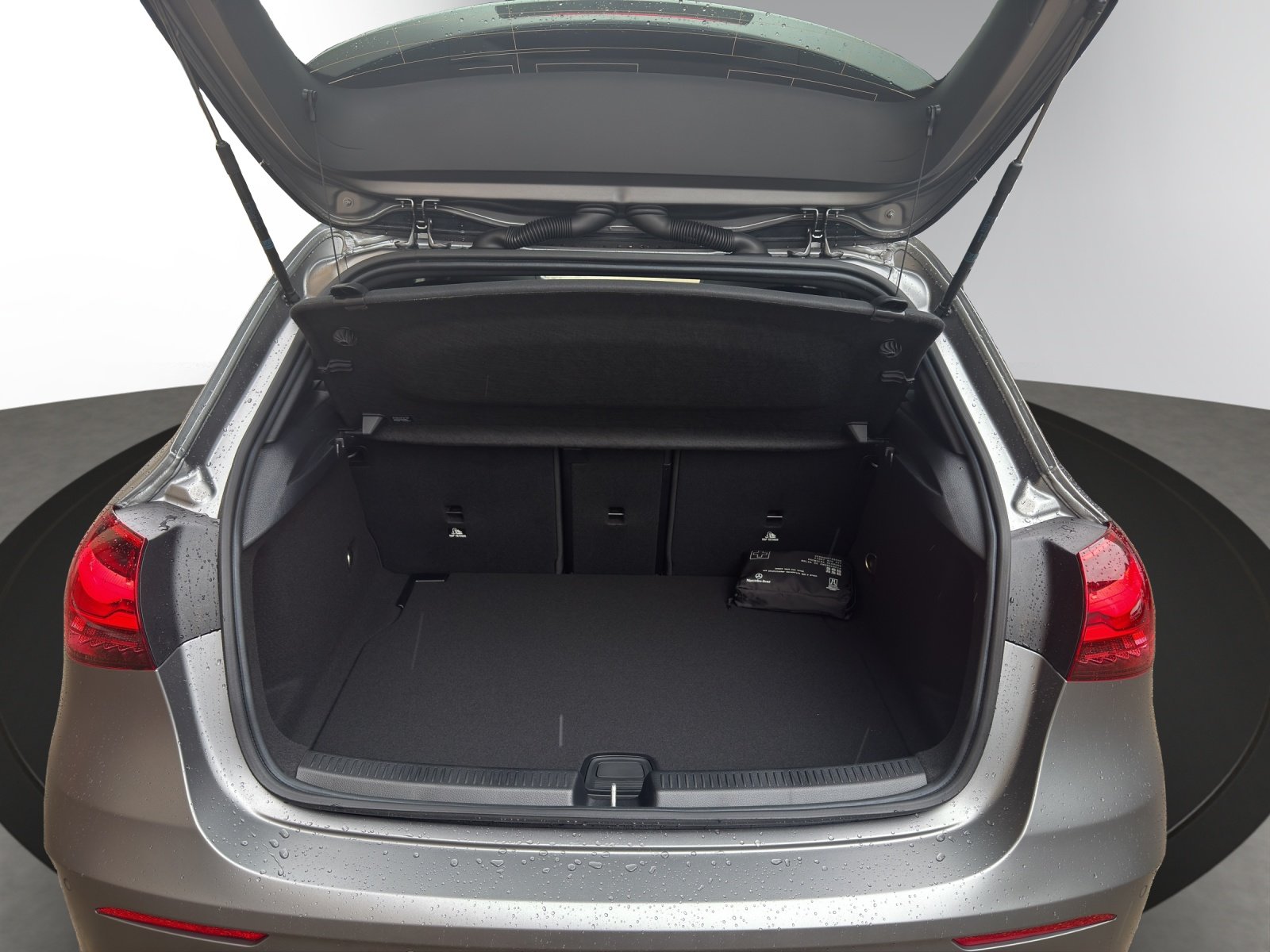 MERCEDES-BENZ A 220 4Matic 8G-DCT, Mild-Hybrid Benzin/Elektro, Neuwagen, Automatik - 7