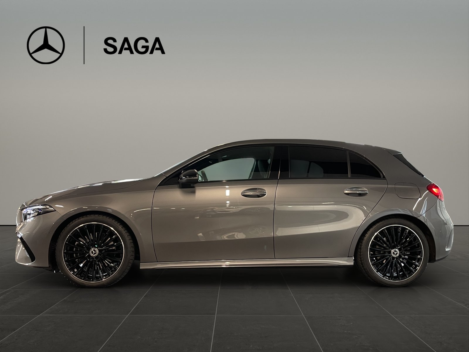 MERCEDES-BENZ A 220 4Matic 8G-DCT, Hybride Léger Essence/Électricité, Voiture nouvelle, Automatique - 3