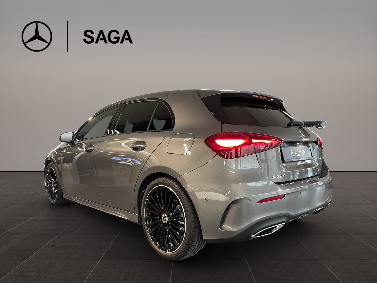 MERCEDES-BENZ A 220 4Matic 8G-DCT, Hybride Léger Essence/Électricité, Voiture nouvelle, Automatique - 4