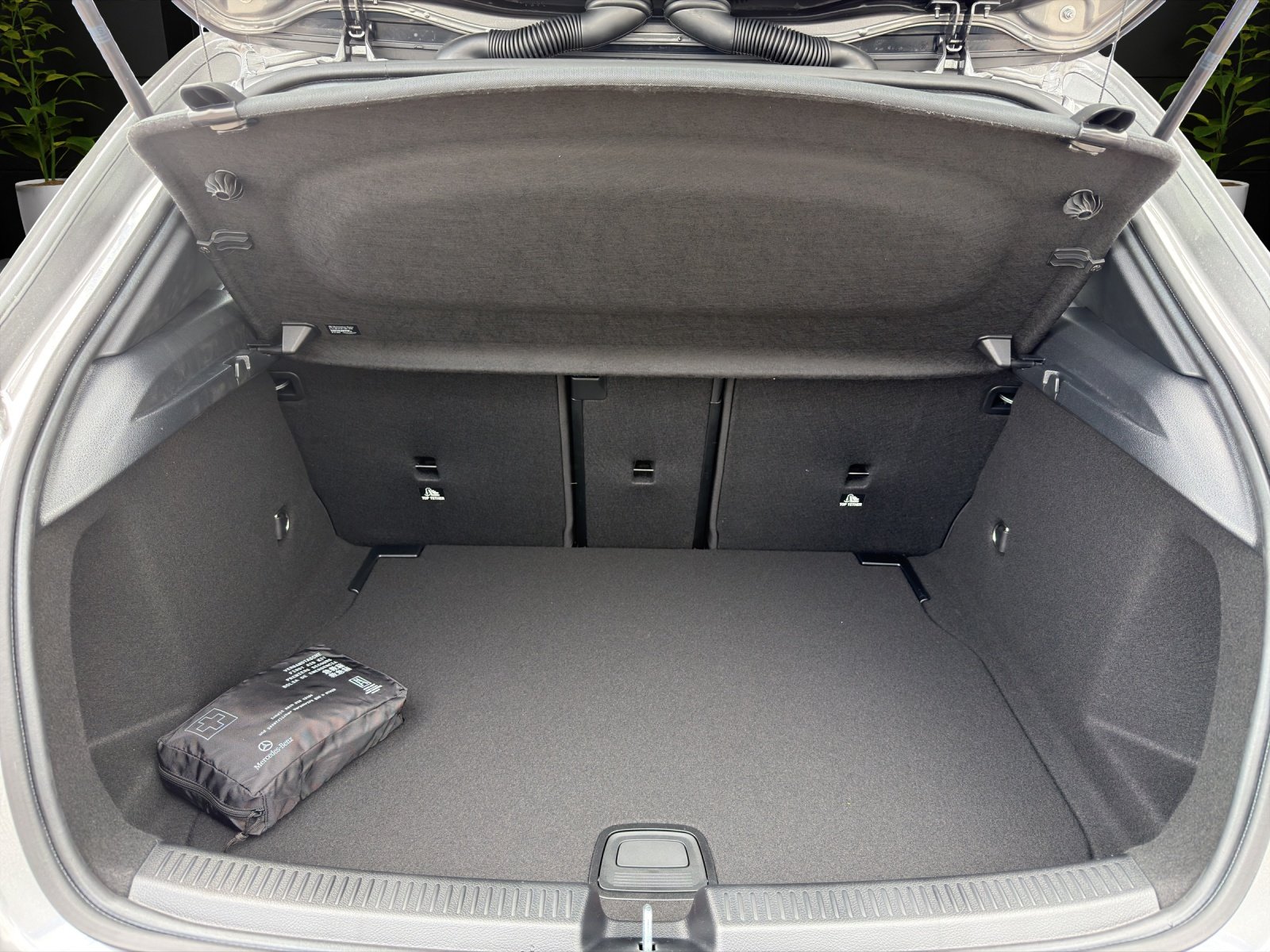 MERCEDES-BENZ A 220 4Matic 8G-DCT, Hybride Léger Essence/Électricité, Voiture nouvelle, Automatique - 5