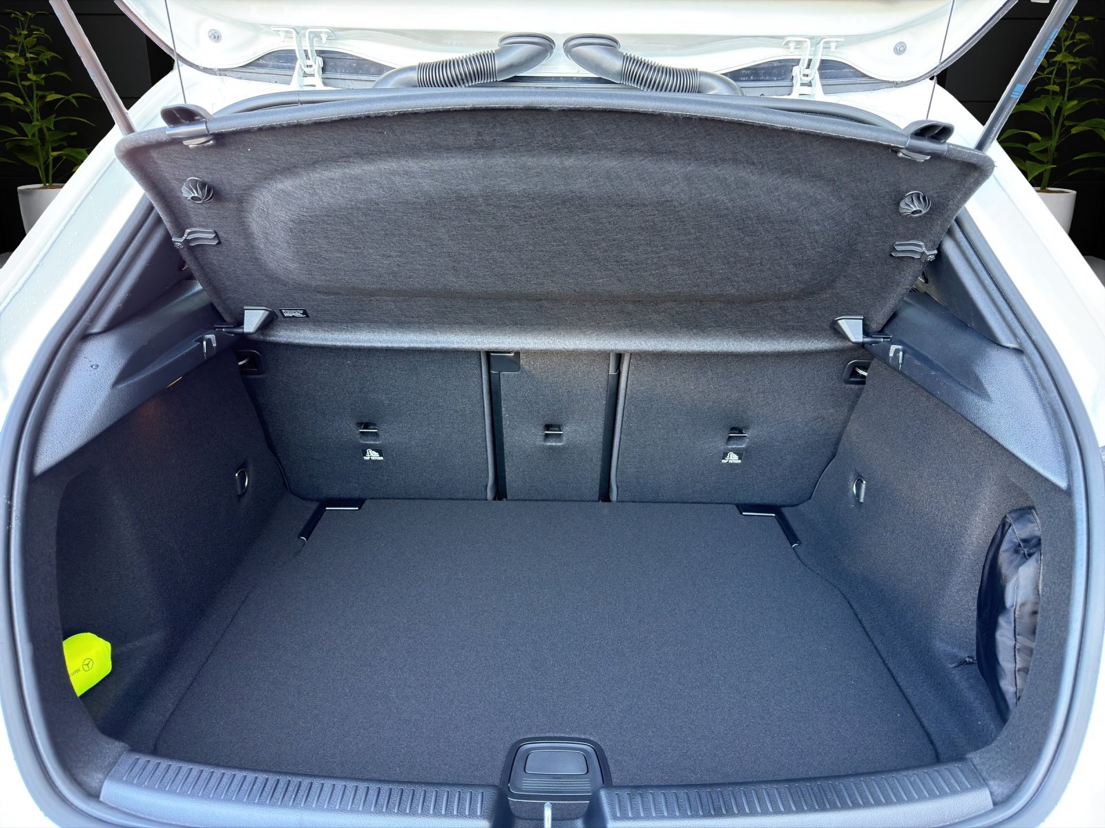 MERCEDES-BENZ A 220 4Matic 8G-DCT, Hybride Léger Essence/Électricité, Voiture nouvelle, Automatique - 6