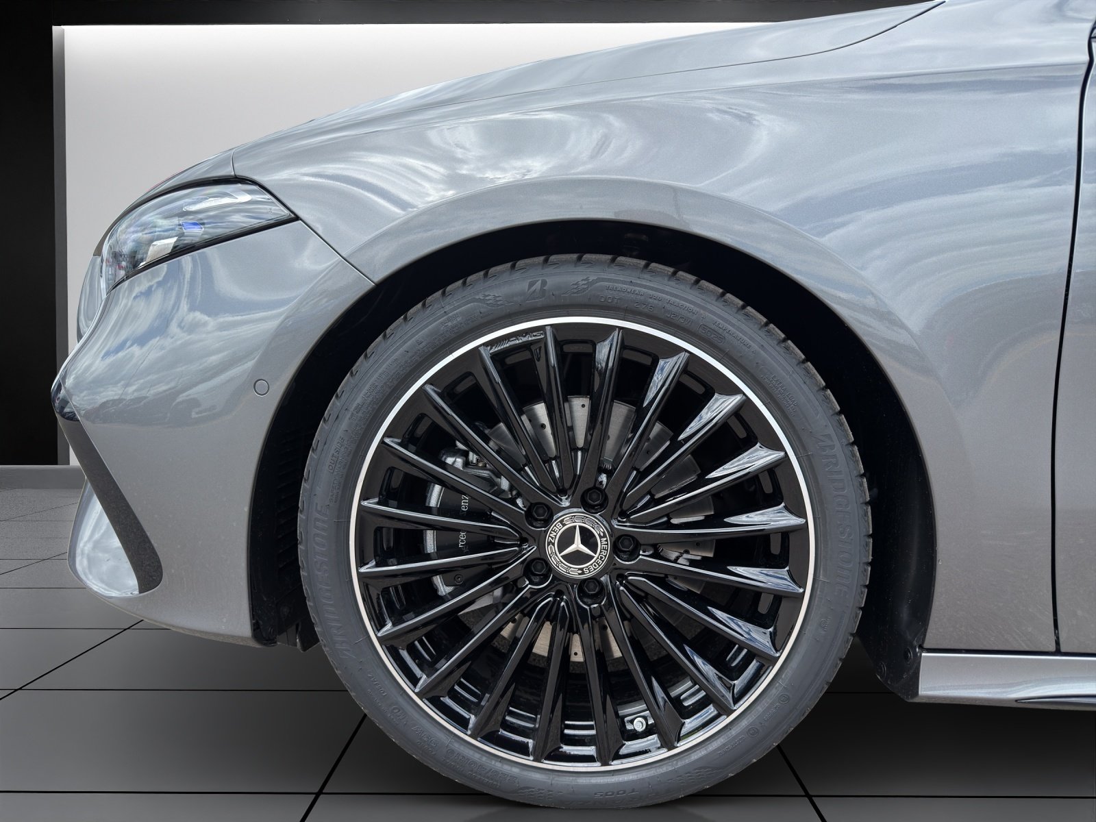 MERCEDES-BENZ A 220 4Matic 8G-DCT, Mild-Hybrid Benzin/Elektro, Neuwagen, Automatik - 6