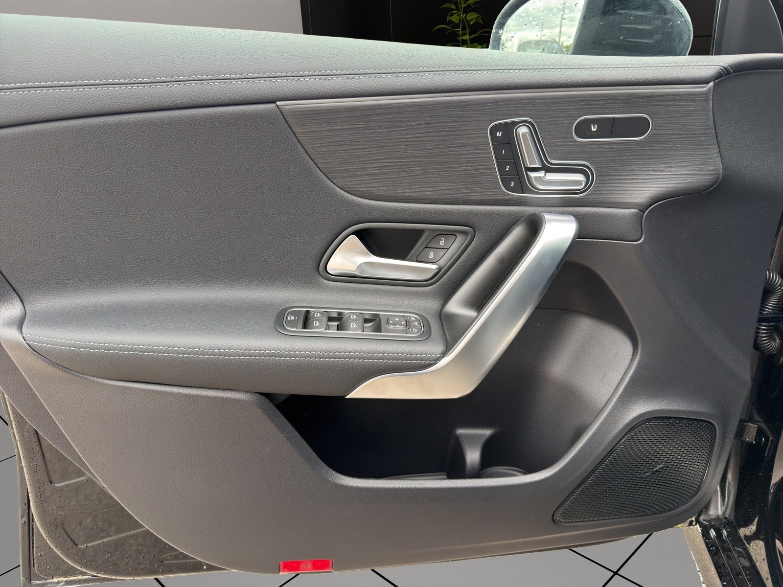 MERCEDES-BENZ A 220 4Matic 8G-DCT, Mild-Hybrid Benzin/Elektro, Neuwagen, Automatik - 7