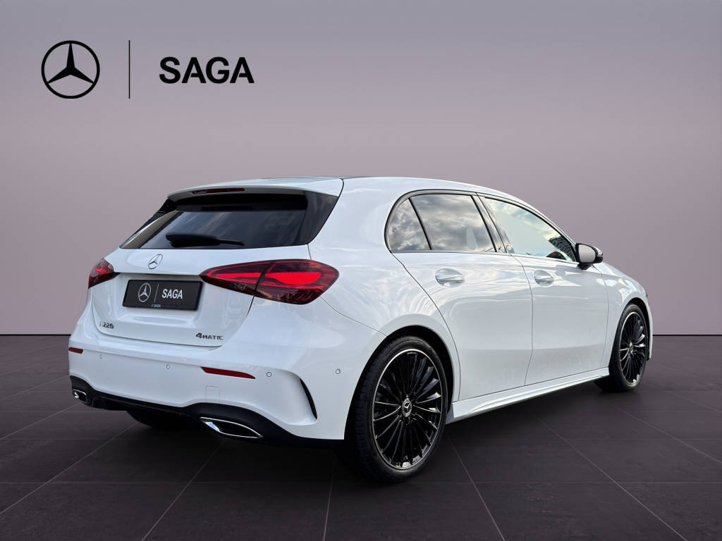 MERCEDES-BENZ A 220 AMG Line 4matic, Mild-Hybrid Petrol/Electric, New car, Automatic - 6
