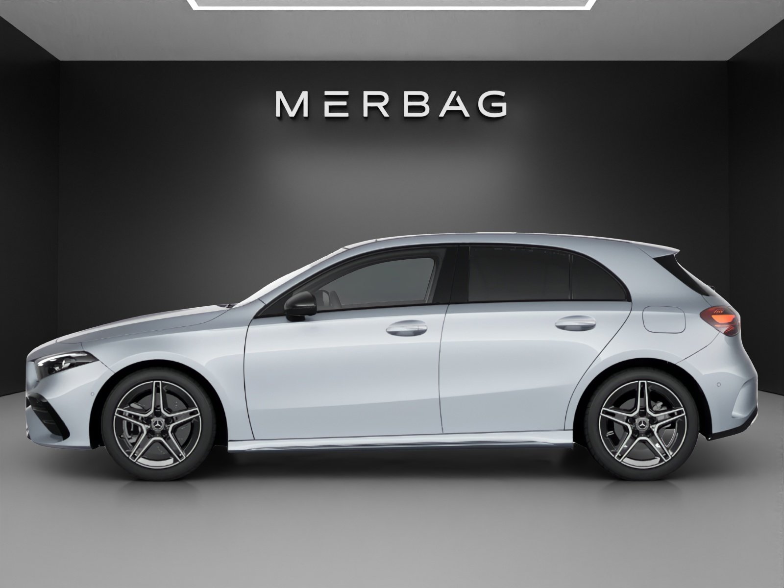 MERCEDES-BENZ A 220 4Matic 8G-DCT, Hybride Leggero Benzina/Elettrica, Auto nuove, Automatico - 2