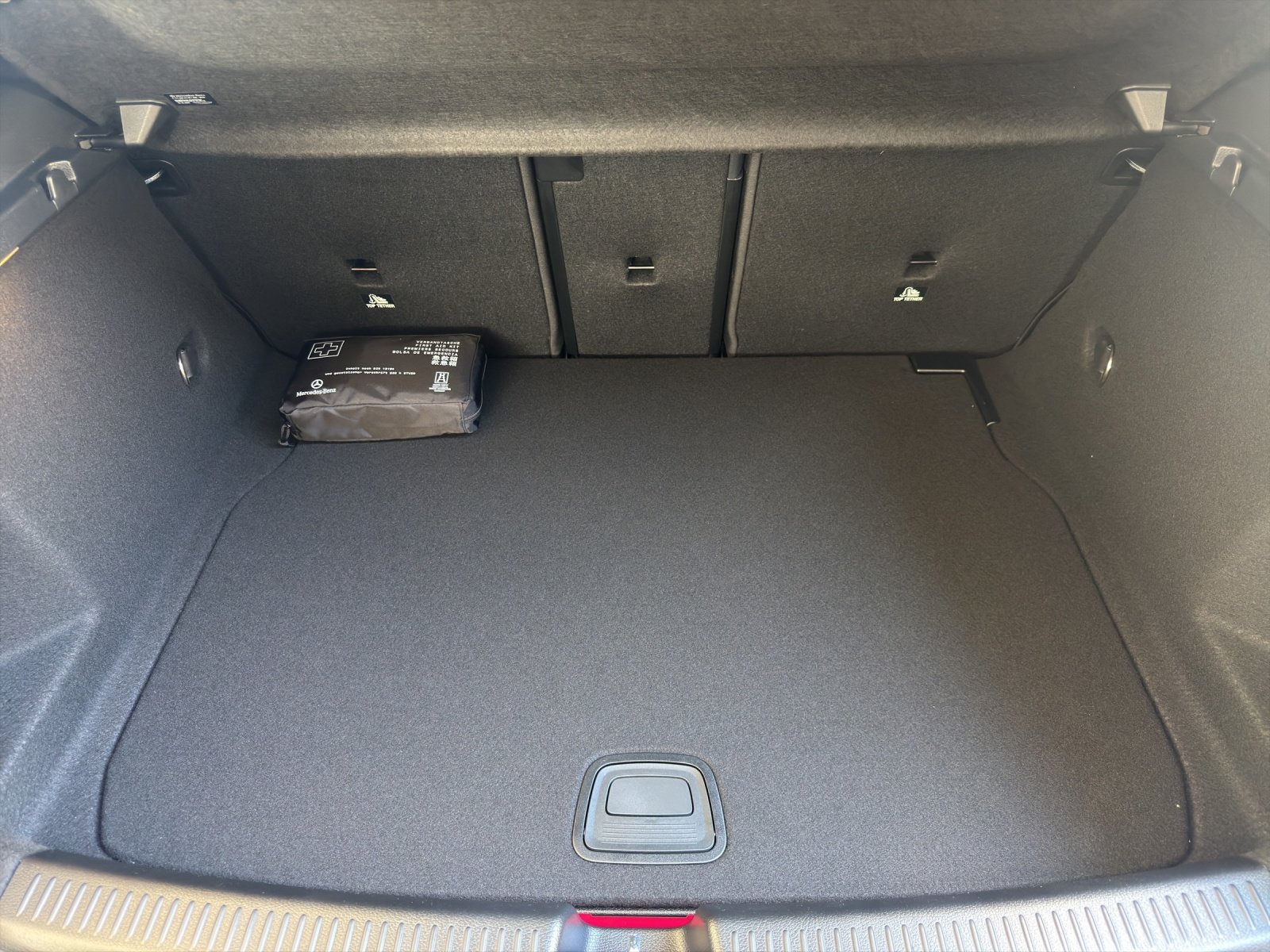 MERCEDES-BENZ A 220 4Matic 8G-DCT, Hybride Léger Essence/Électricité, Voiture nouvelle, Automatique - 6