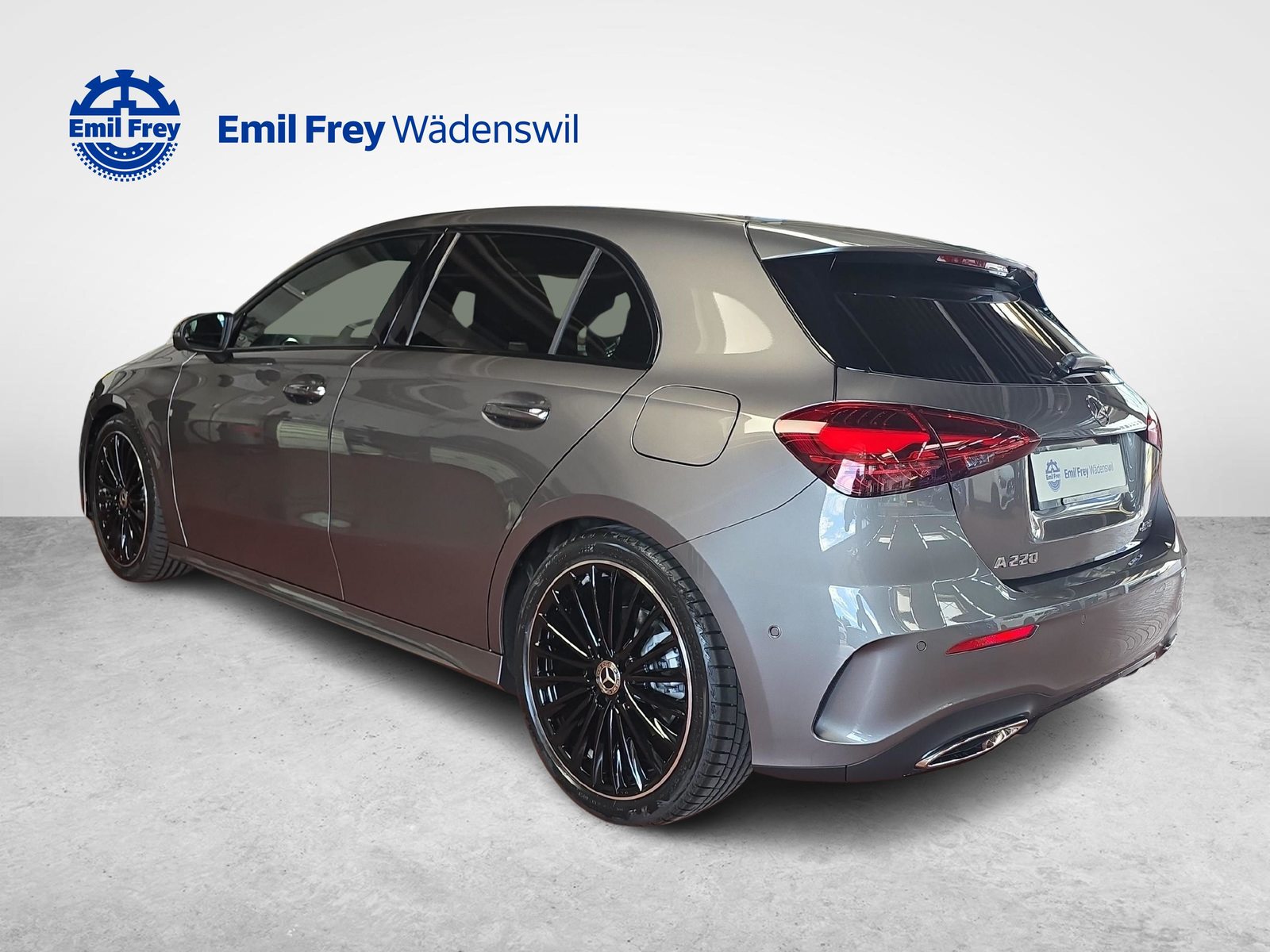 MERCEDES-BENZ A 220 4MATIC AMG Line, Hybride Leggero Benzina/Elettrica, Auto nuove, Automatico - 3