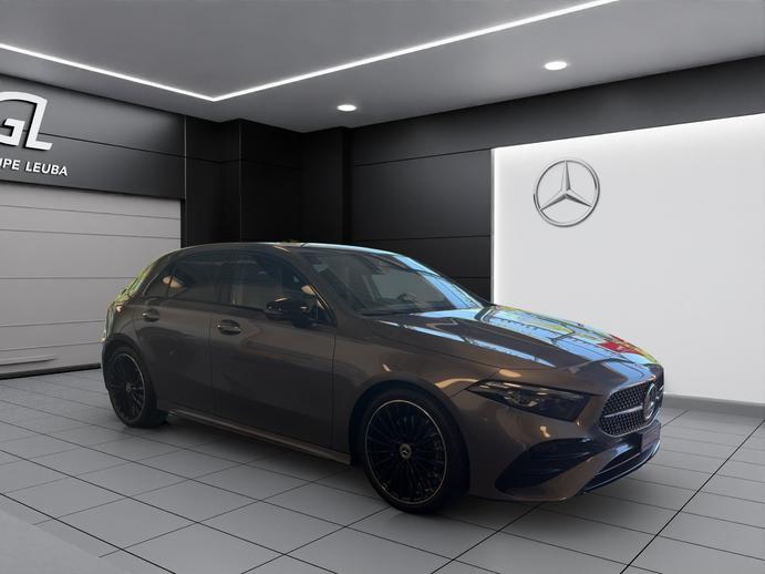 MERCEDES-BENZ A 220 4Matic 8G-DCT, Hybride Leggero Benzina/Elettrica, Auto nuove, Automatico