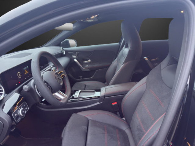 MERCEDES-BENZ A 220 d 8G-DCT, Diesel, Auto nuove, Automatico - 7