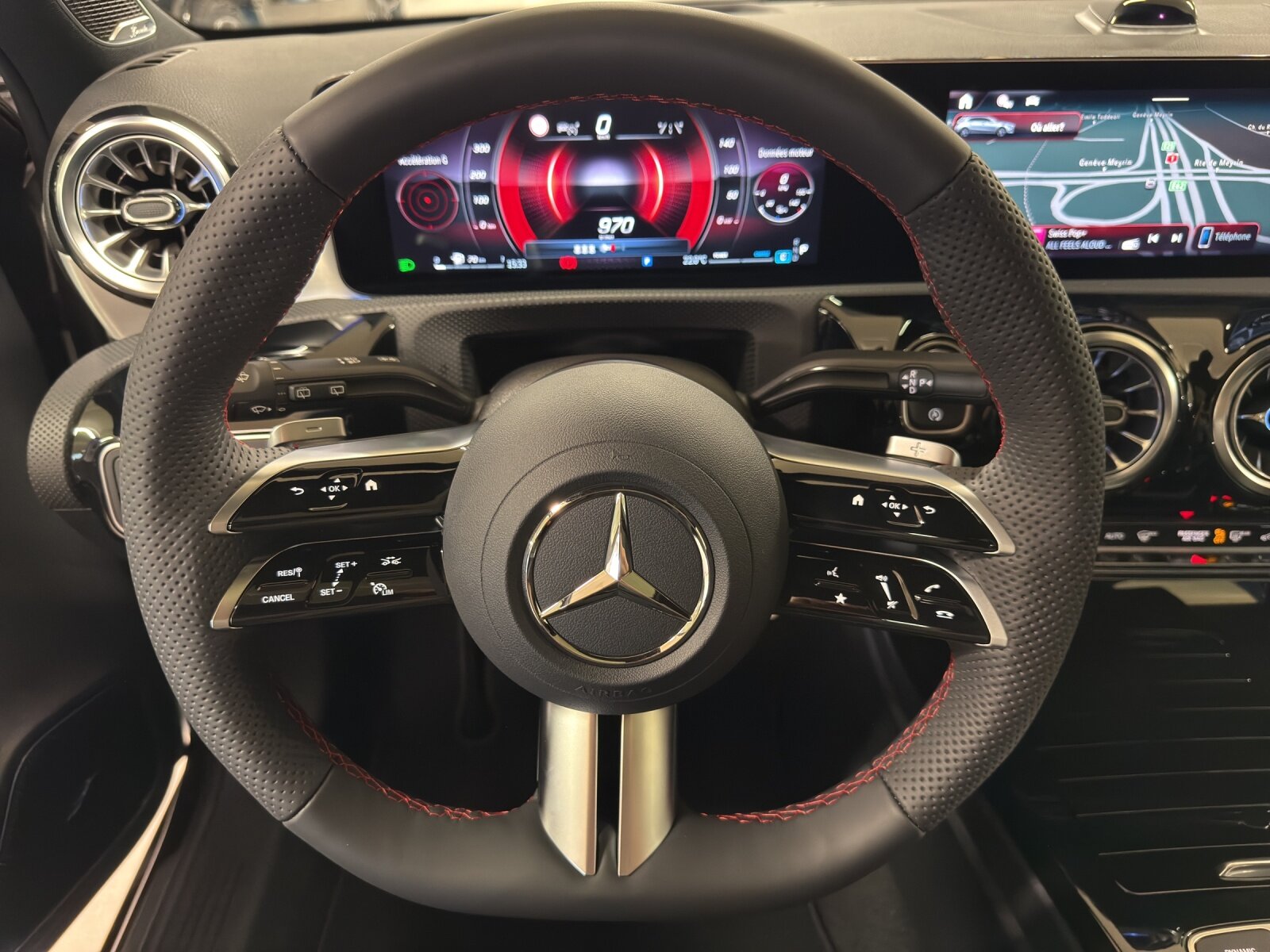 MERCEDES-BENZ A 220 4M Berline Compacte, Mild-Hybrid Benzin/Elektro, Neuwagen, Automatik - 7