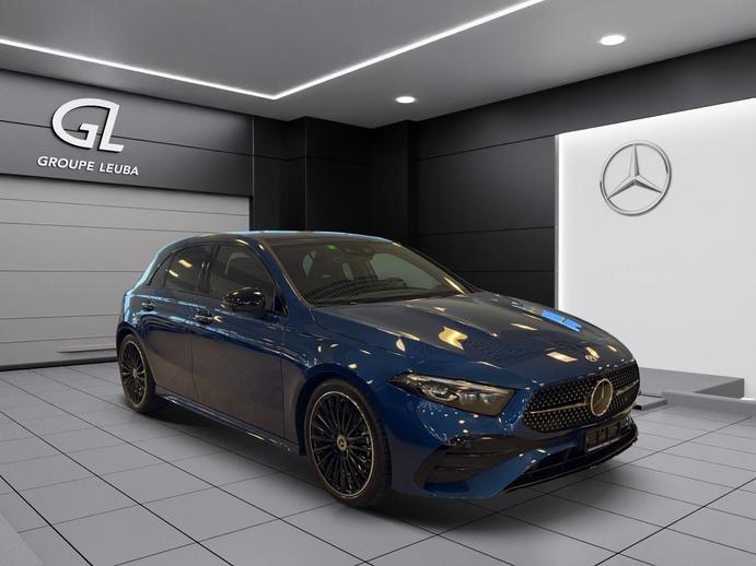 MERCEDES-BENZ A 220 4Matic 8G-DCT, Mild-Hybrid Petrol/Electric, Second hand / Used, Automatic