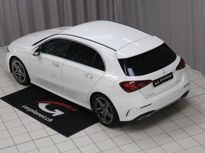 MERCEDES-BENZ A 220 AMG Line 4Matic, Mild-Hybrid Petrol/Electric, Second hand / Used, Automatic