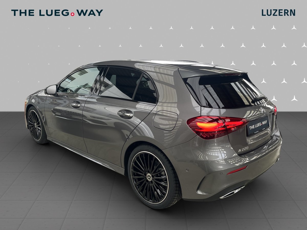 MERCEDES-BENZ A 220 4Matic 8G-DCT, Mild-Hybrid Benzin/Elektro, Occasion / Gebraucht, Automatik - 5