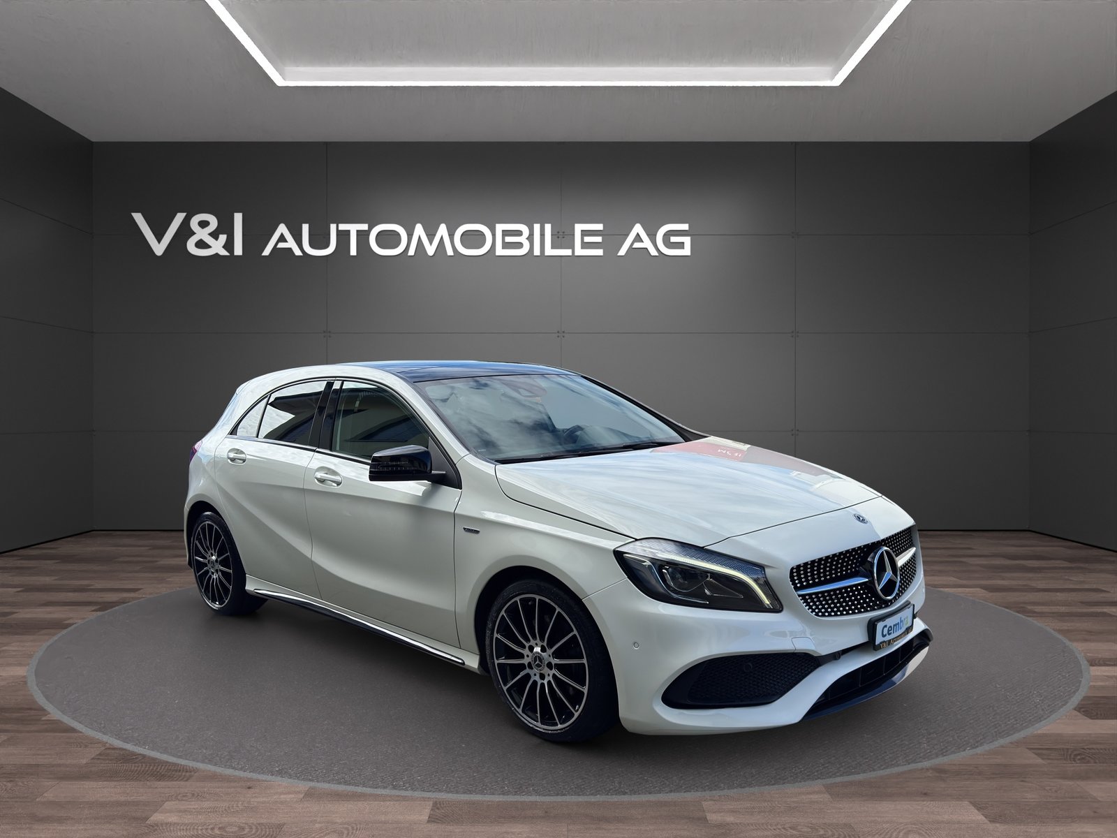 MERCEDES-BENZ A 220 AMG Line 4Matic 7G-DCT, Benzin, Occasion / Gebraucht, Automatik - 2