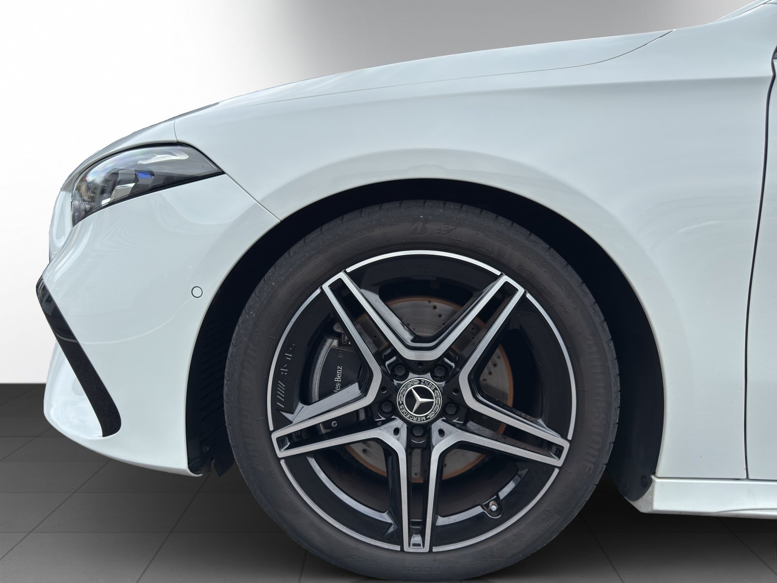 MERCEDES-BENZ A 220 4Matic 8G-DCT, Hybride Léger Essence/Électricité, Occasion / Utilisé, Automatique - 6