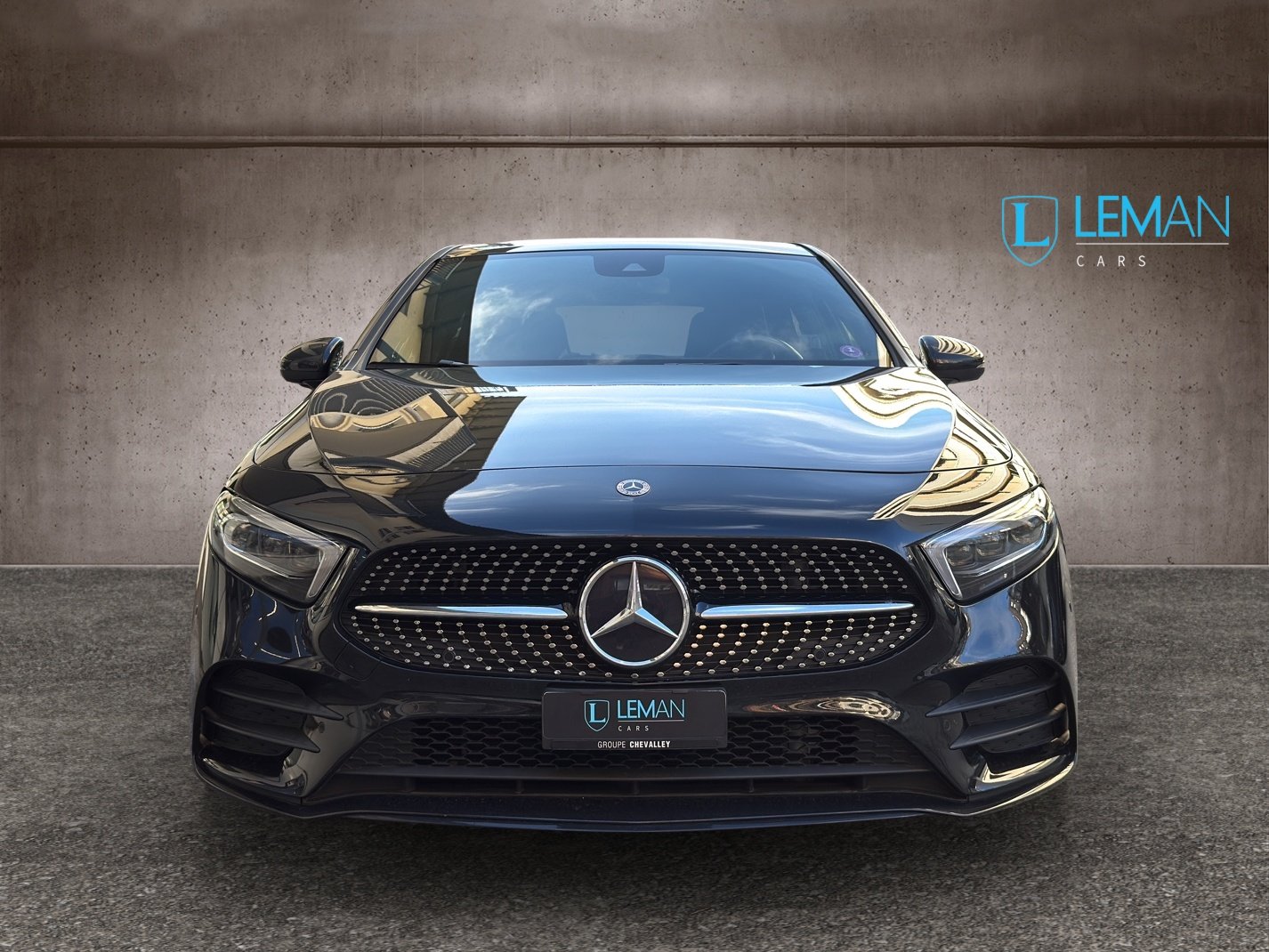 MERCEDES-BENZ A 220 AMG Line 7G-DCT 4Matic, Benzin, Occasion / Gebraucht, Automatik - 2