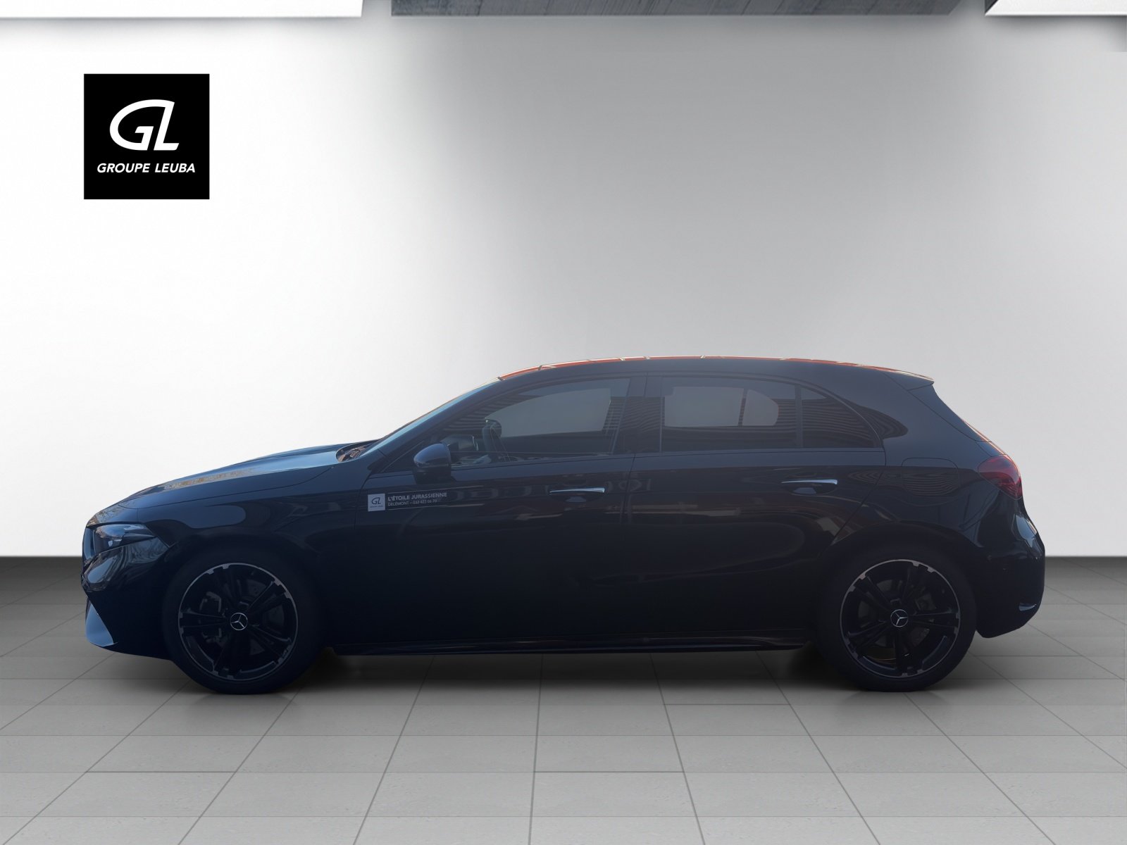 MERCEDES-BENZ A 220 4Matic 8G-DCT, Mild-Hybrid Petrol/Electric, Second hand / Used, Automatic - 4
