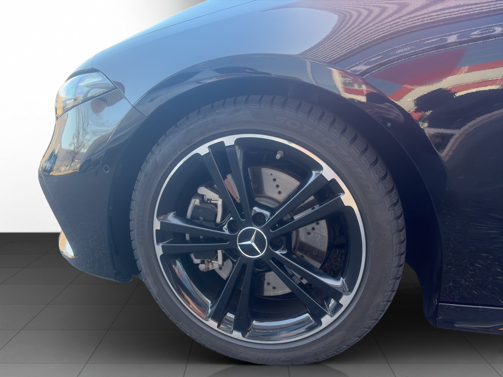MERCEDES-BENZ A 220 4Matic 8G-DCT, Mild-Hybrid Petrol/Electric, Second hand / Used, Automatic - 5