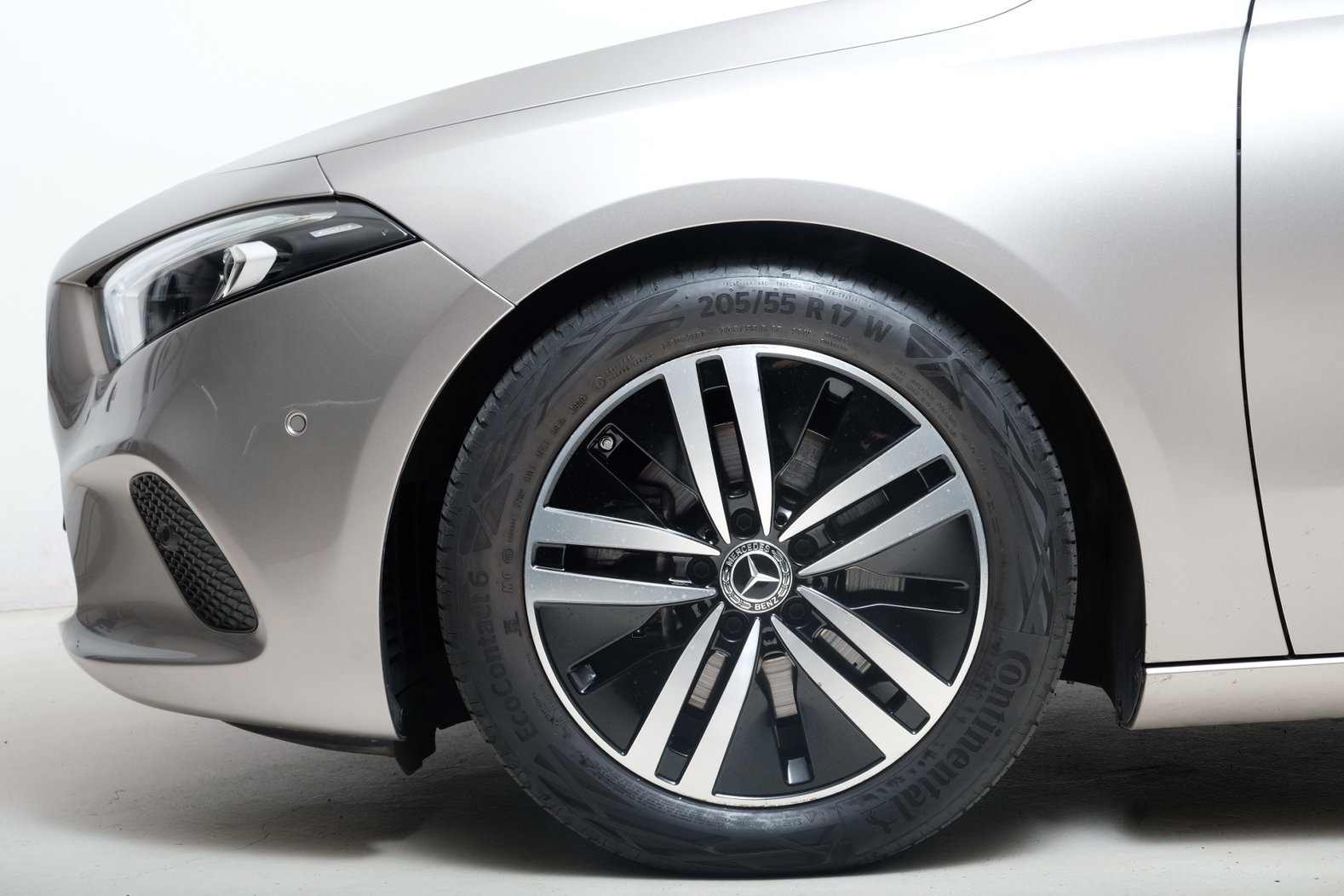 MERCEDES-BENZ A 220 Progressive 4Matic, Benzina, Occasioni / Usate, Automatico - 3