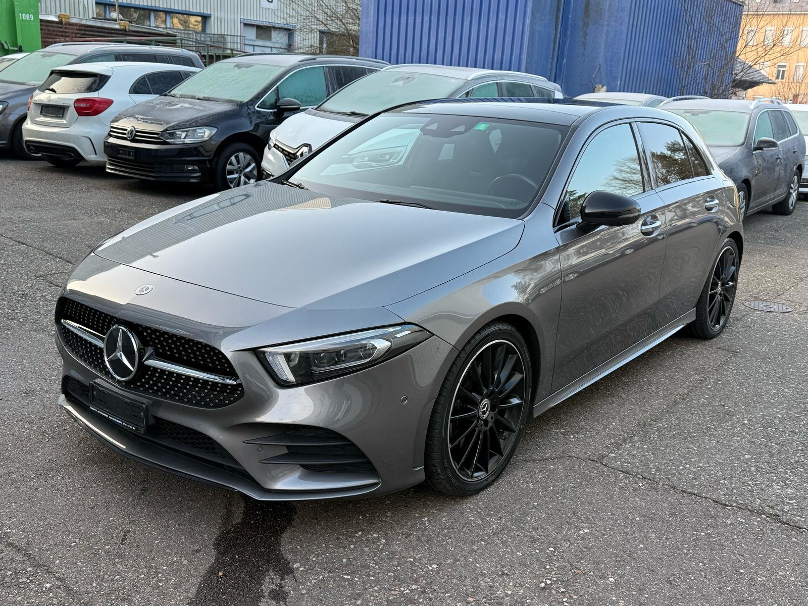 MERCEDES-BENZ A 220 AMG Line 7G-DCT 4Matic