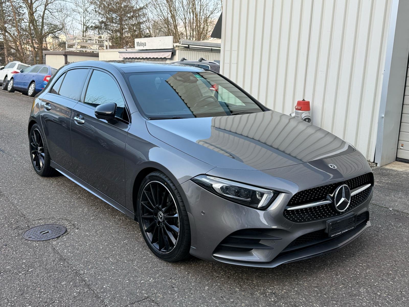 MERCEDES-BENZ A 220 AMG Line 7G-DCT 4Matic, Essence, Occasion / Utilisé, Automatique - 2