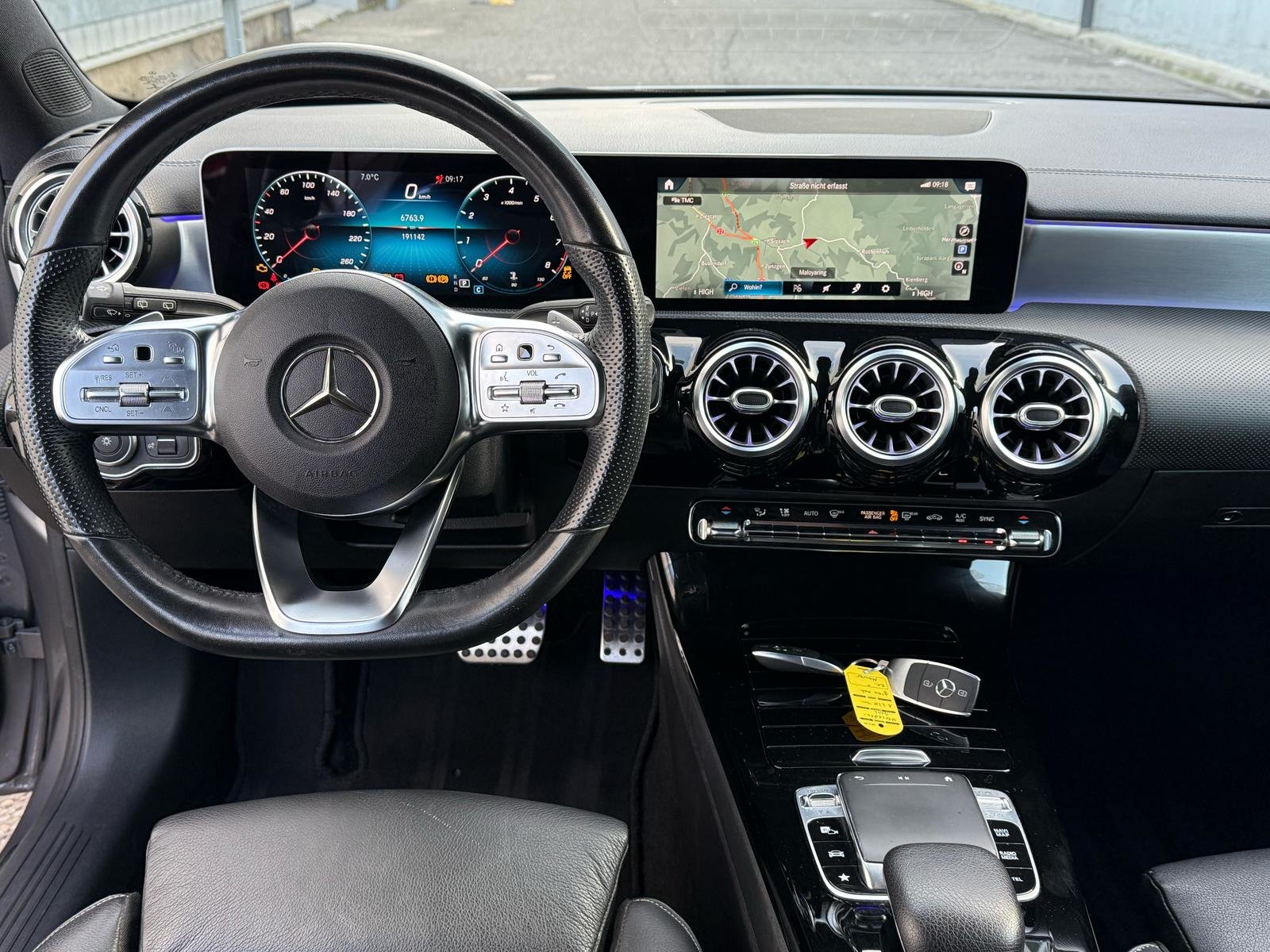 MERCEDES-BENZ A 220 AMG Line 7G-DCT 4Matic, Essence, Occasion / Utilisé, Automatique - 7