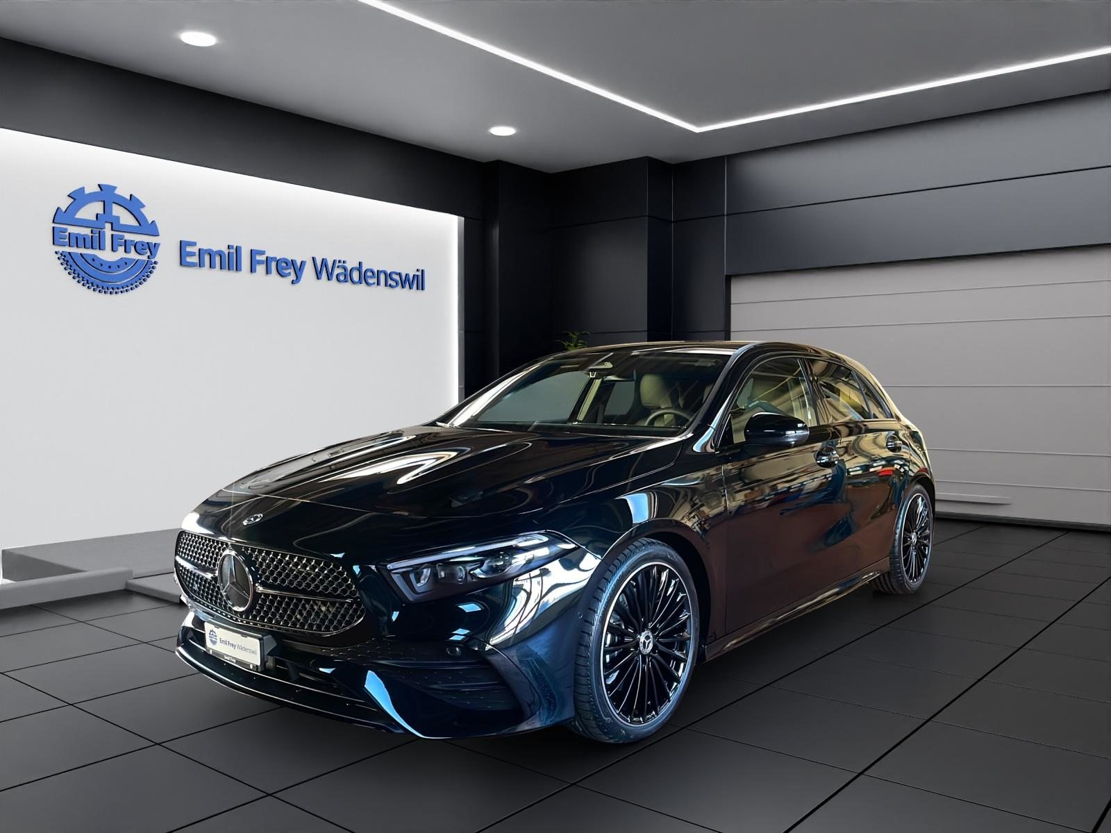 MERCEDES-BENZ A 220 4MATIC AMG Line