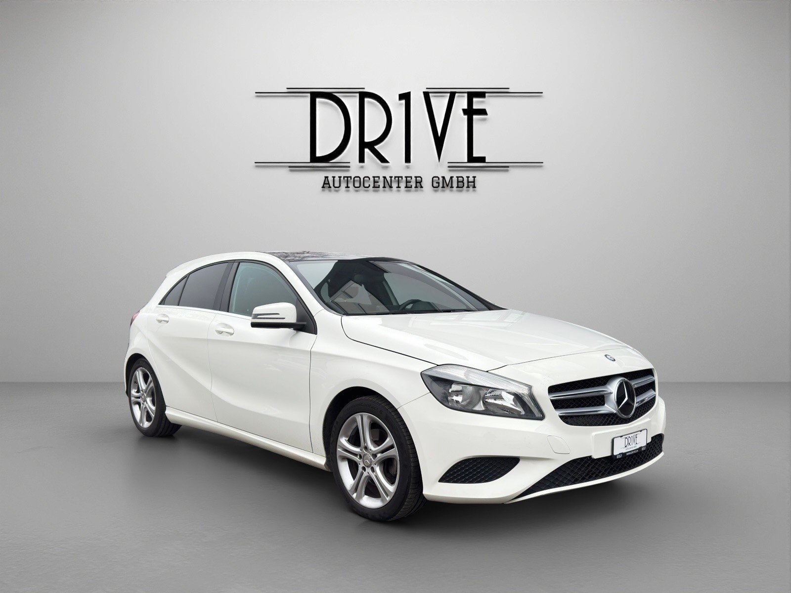 MERCEDES-BENZ A 220 Urban 4Matic 7G-DCT, Benzin, Occasion / Gebraucht, Automatik - 3